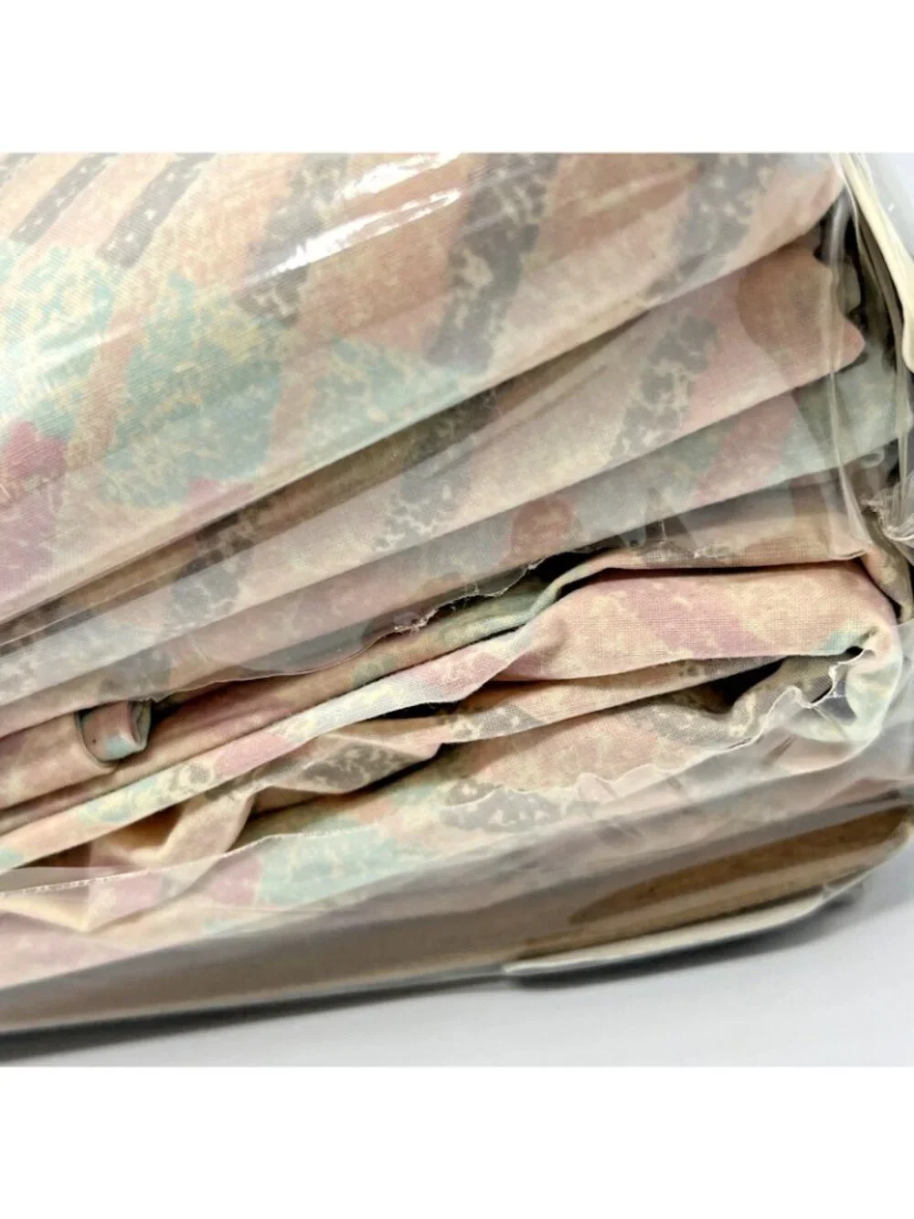 Lady Pepperell Queen Sheet Set Pastel Imprints Flat Fitted Pillowcases
